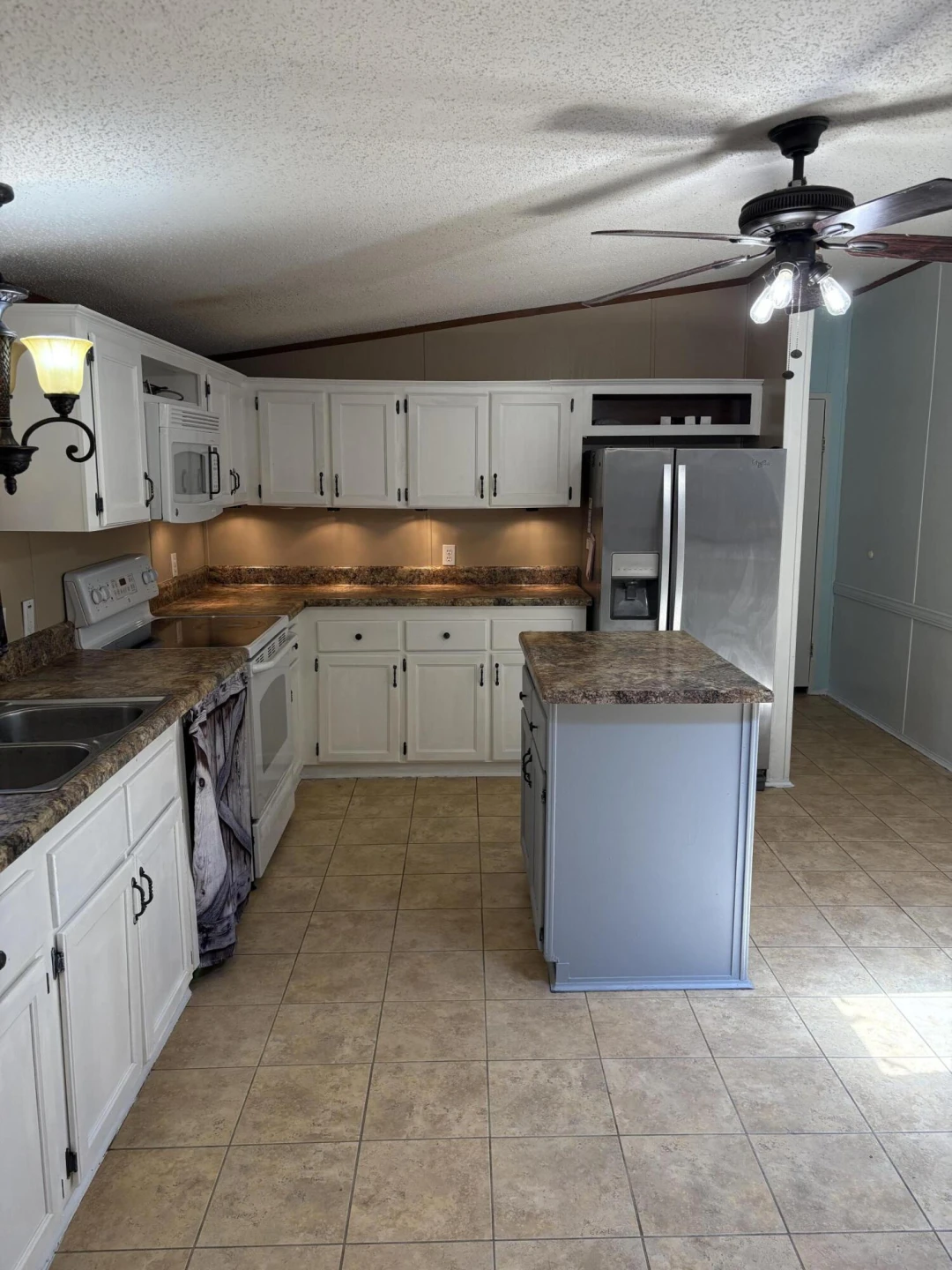 3421 Shula DR - Photo 7