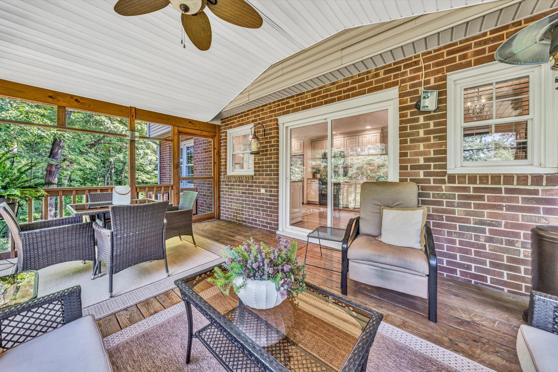 134 SAWYER DR - Photo 19