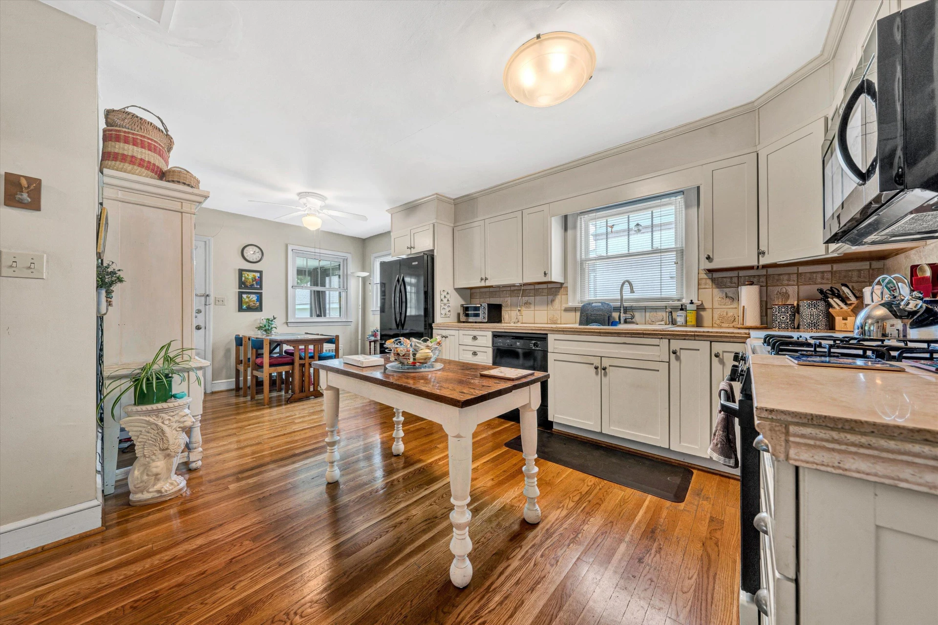 1902 Avon RD - Photo 11