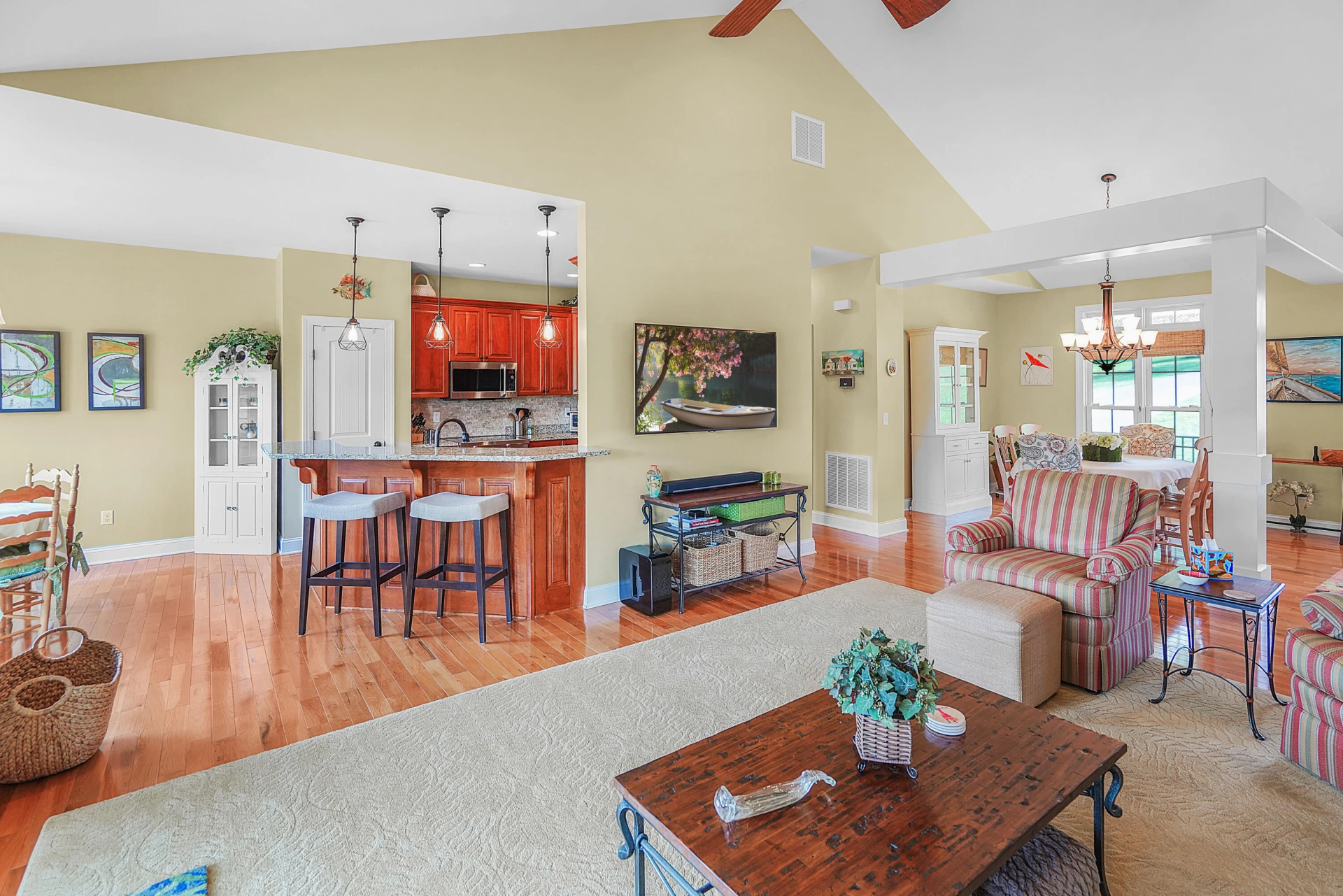 414 Augusta WAY - Photo 8