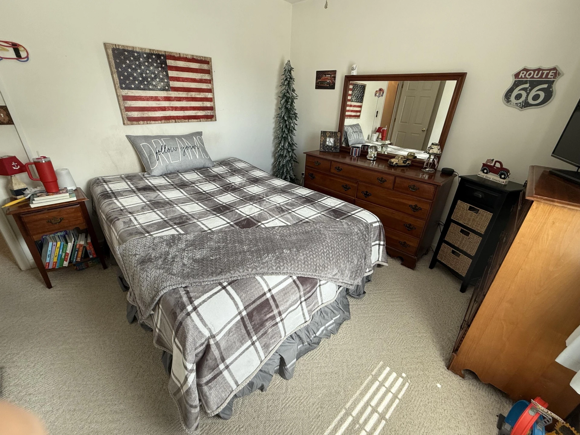 2517 Bloomfield AVE - Photo 16