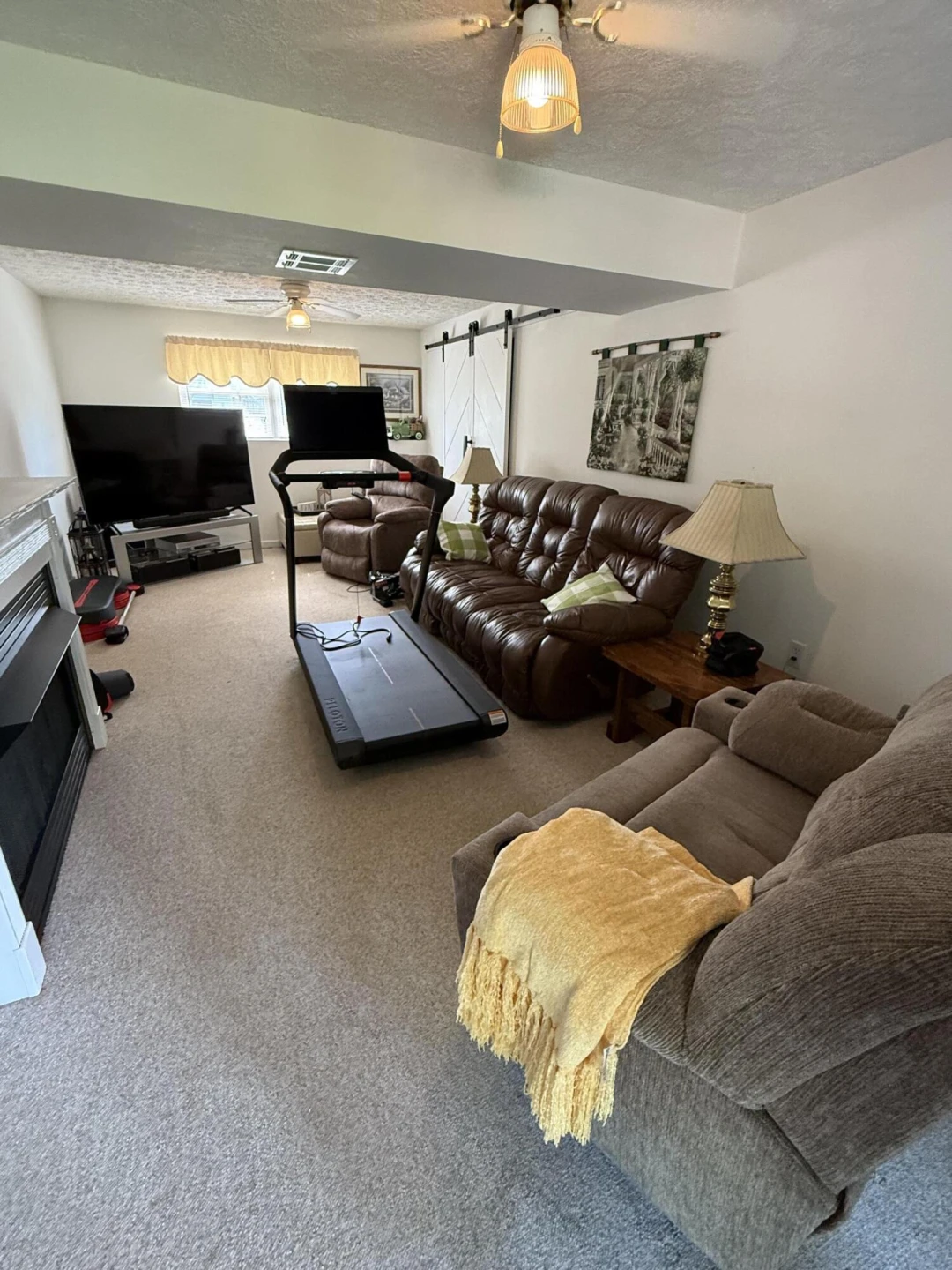 2517 Bloomfield AVE - Photo 23