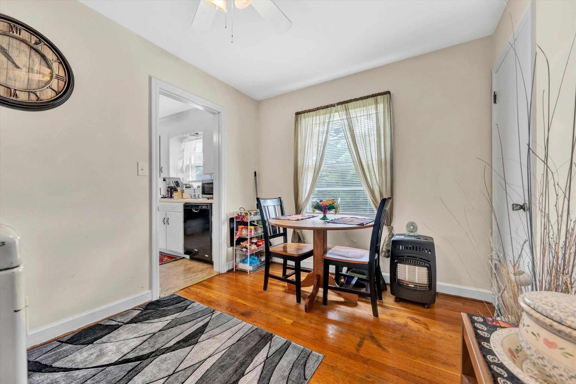 3843 Plantation RD - Photo 12