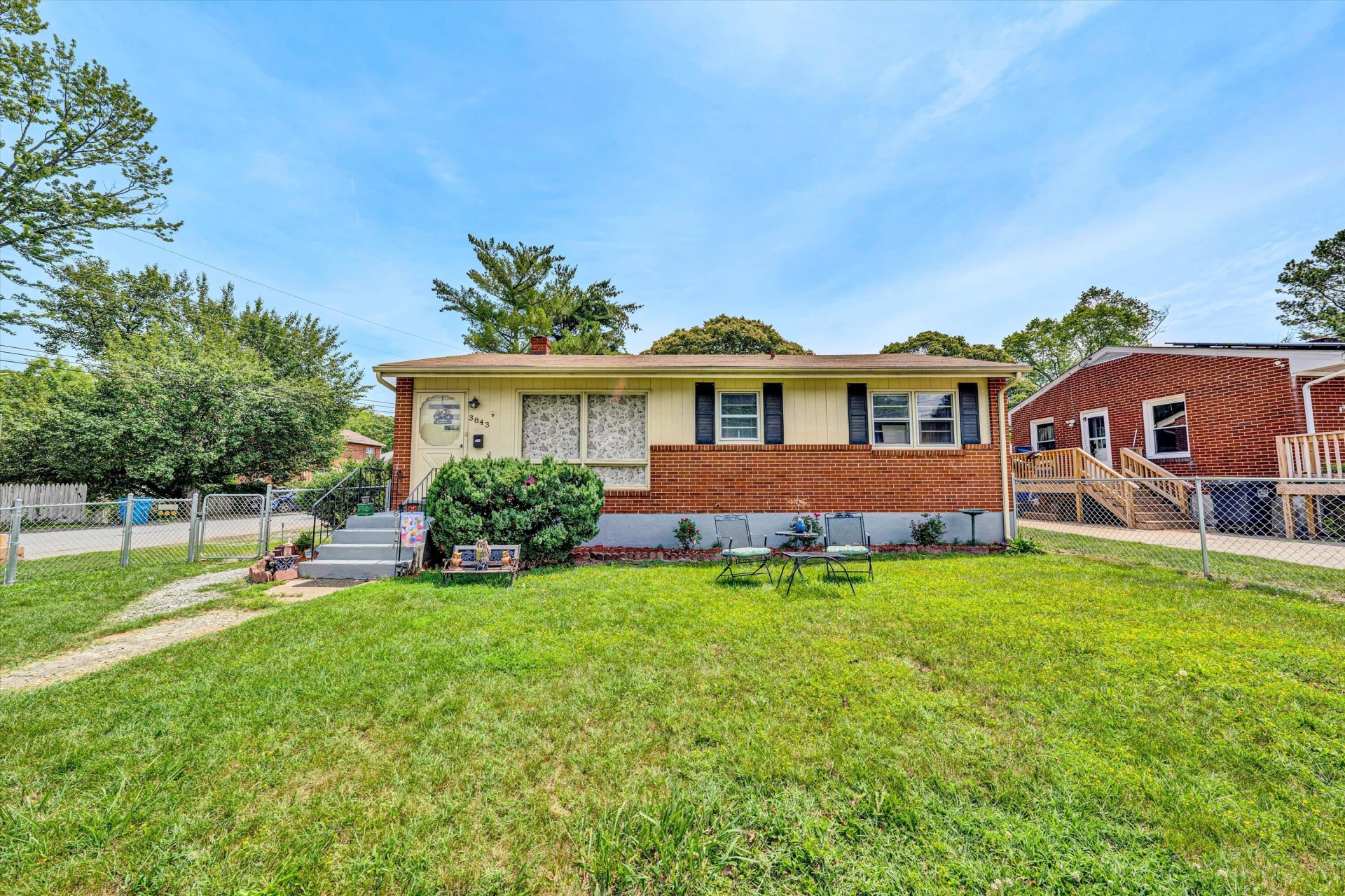 3843 Plantation RD - Photo 27