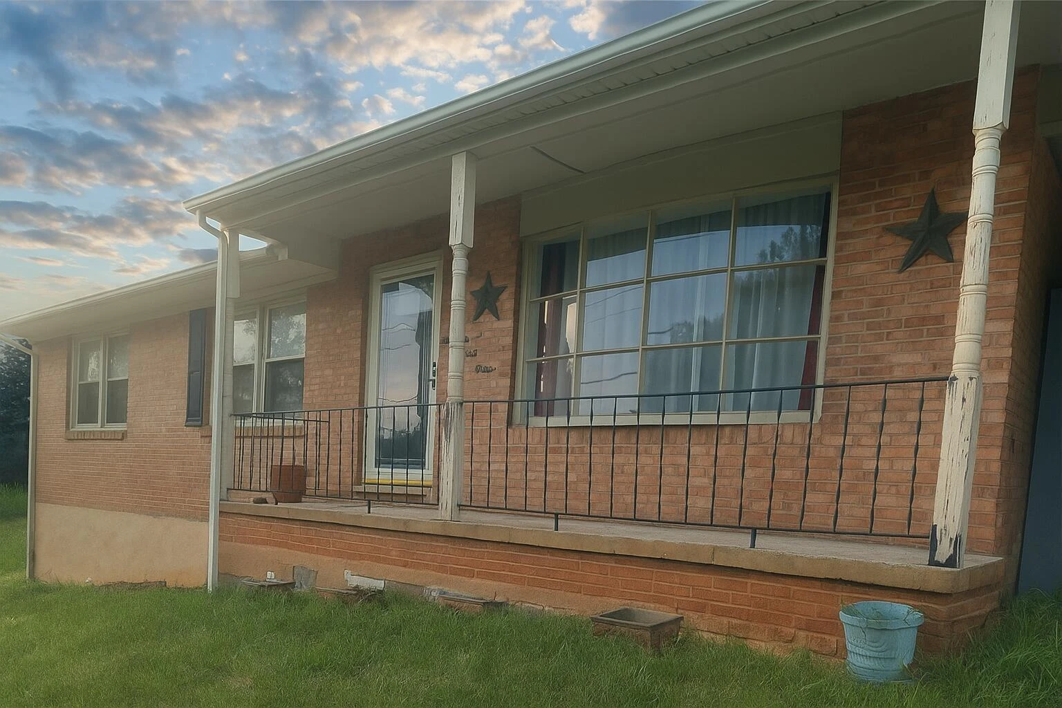 1384 Craig Robertson RD