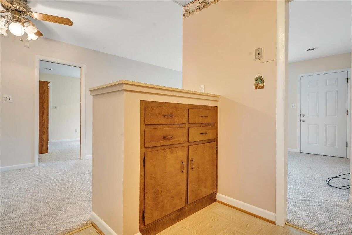 2619 Embassy DR - Photo 11