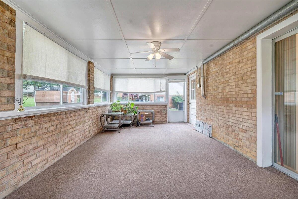 2619 Embassy DR - Photo 17