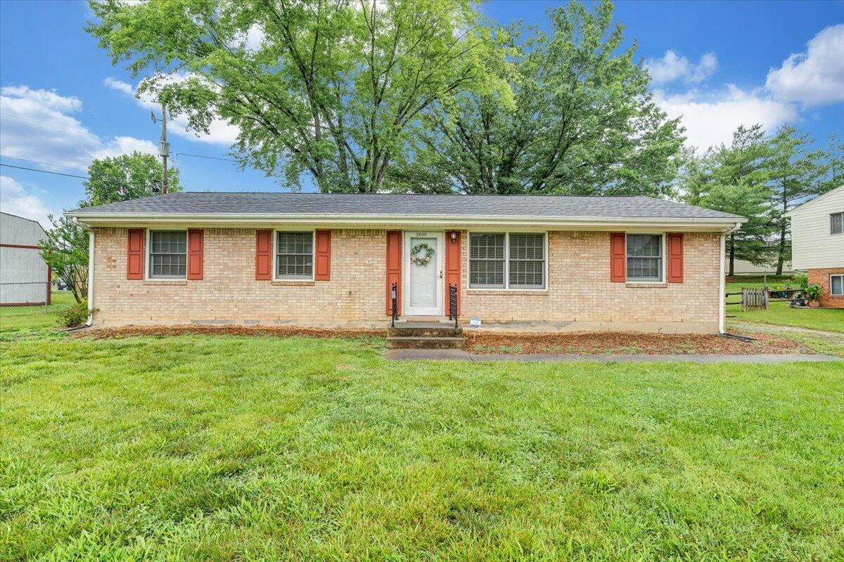 2619 Embassy DR - Photo 26