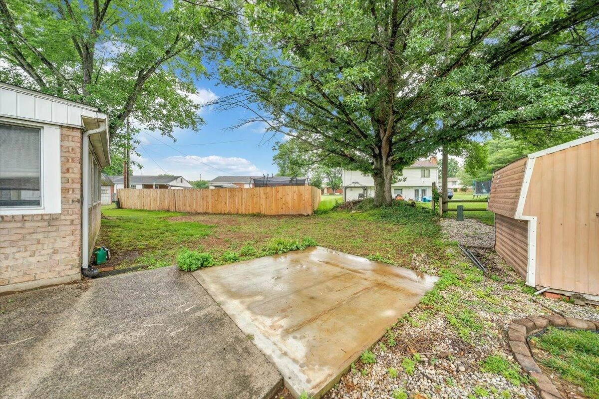 2619 Embassy DR - Photo 28