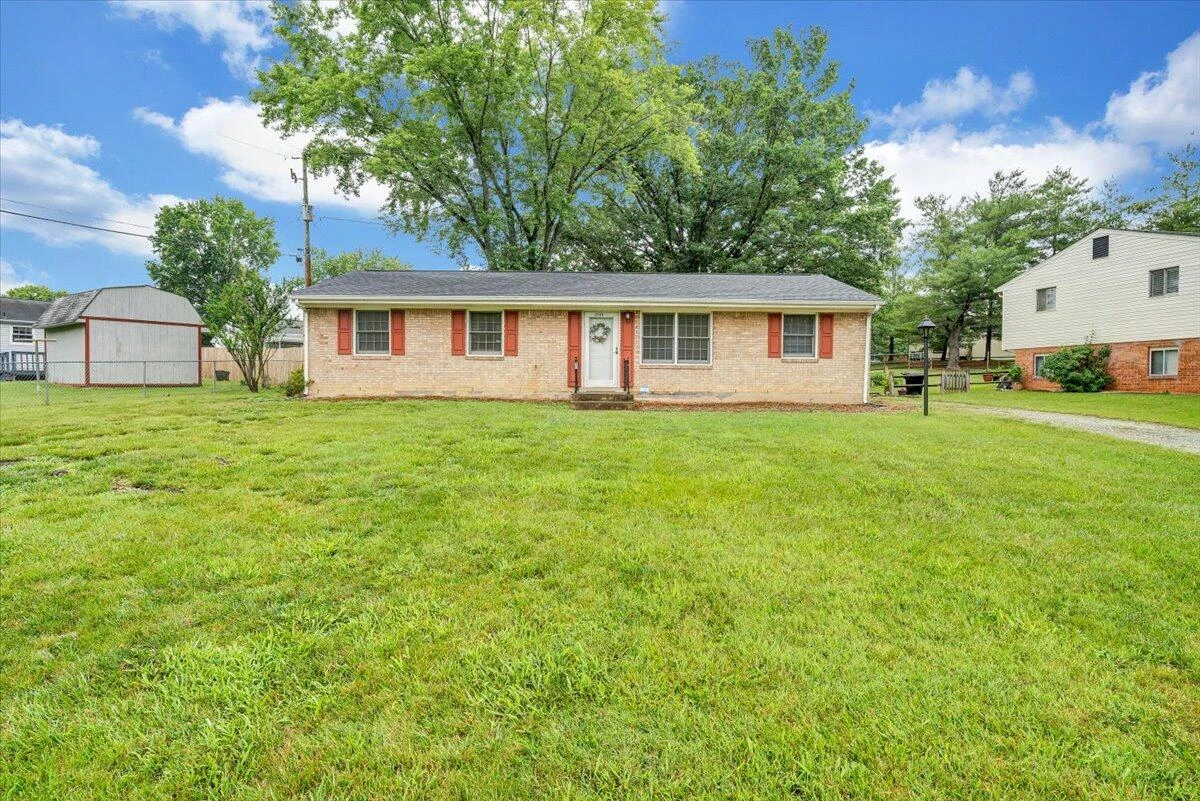 2619 Embassy DR - Photo 32