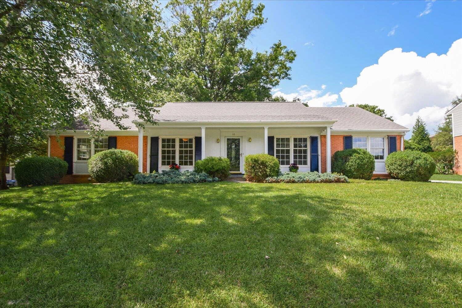 115 Bartley DR - Photo 25