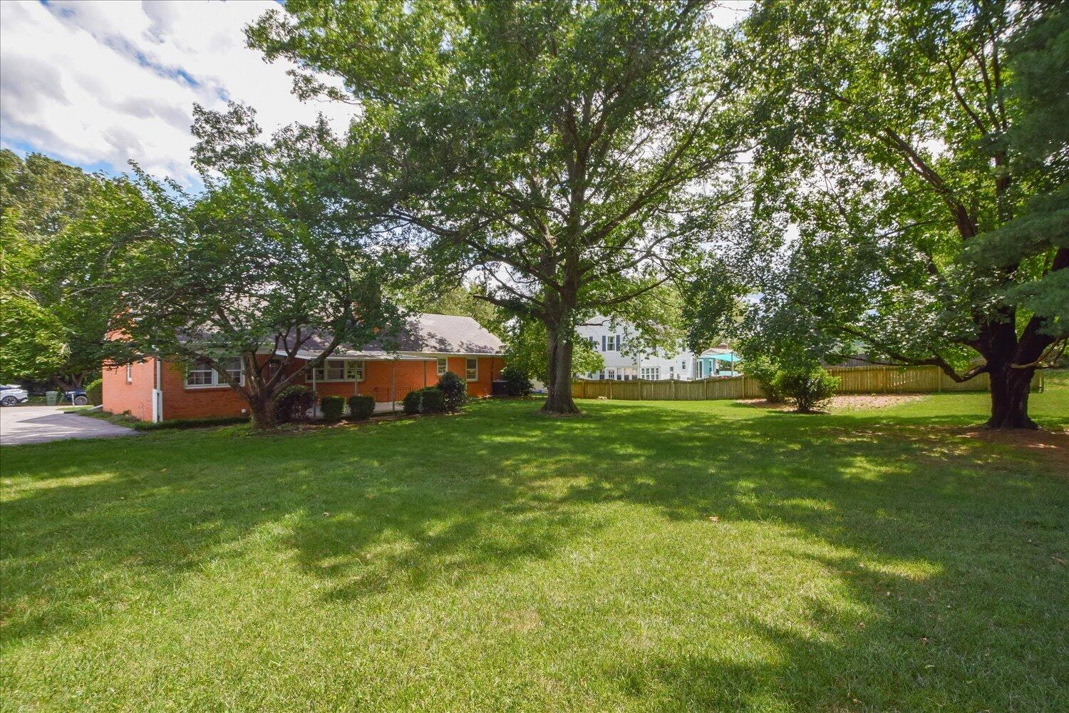 115 Bartley DR - Photo 30