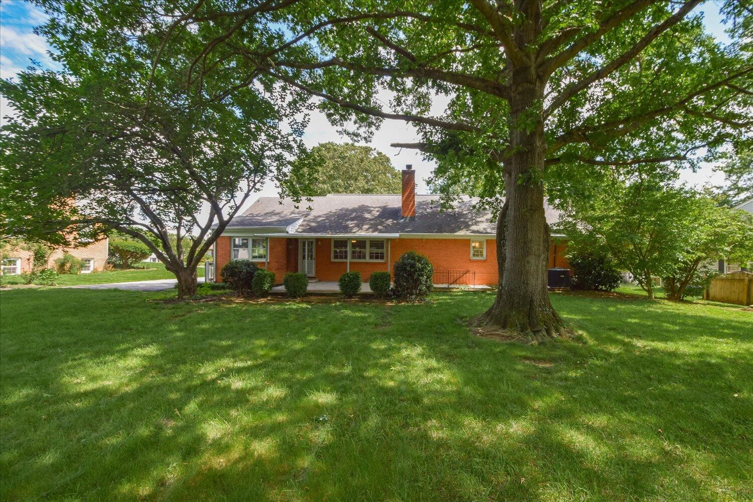 115 Bartley DR - Photo 31