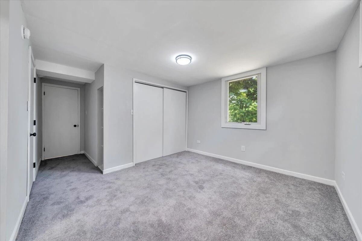 915 Chester AVE - Photo 34