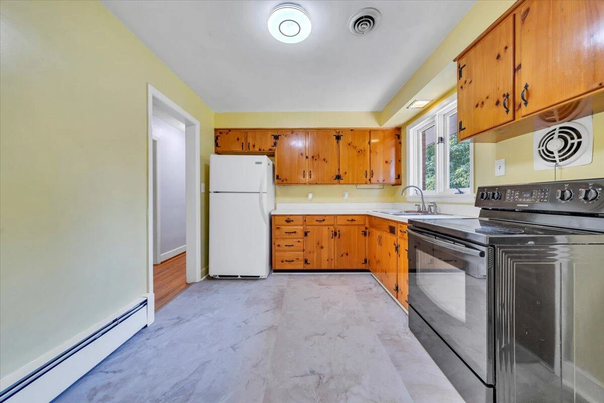 4035 Belford ST - Photo 14