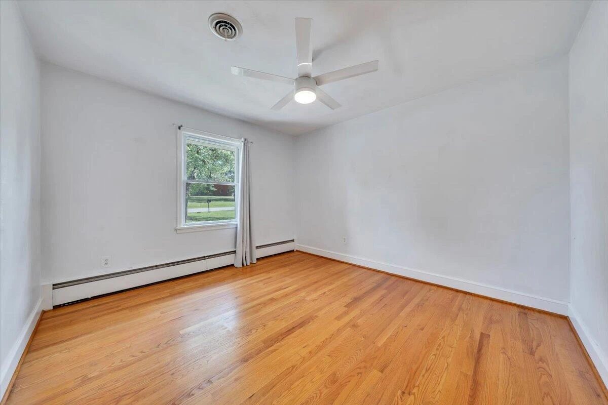 4035 Belford ST - Photo 17