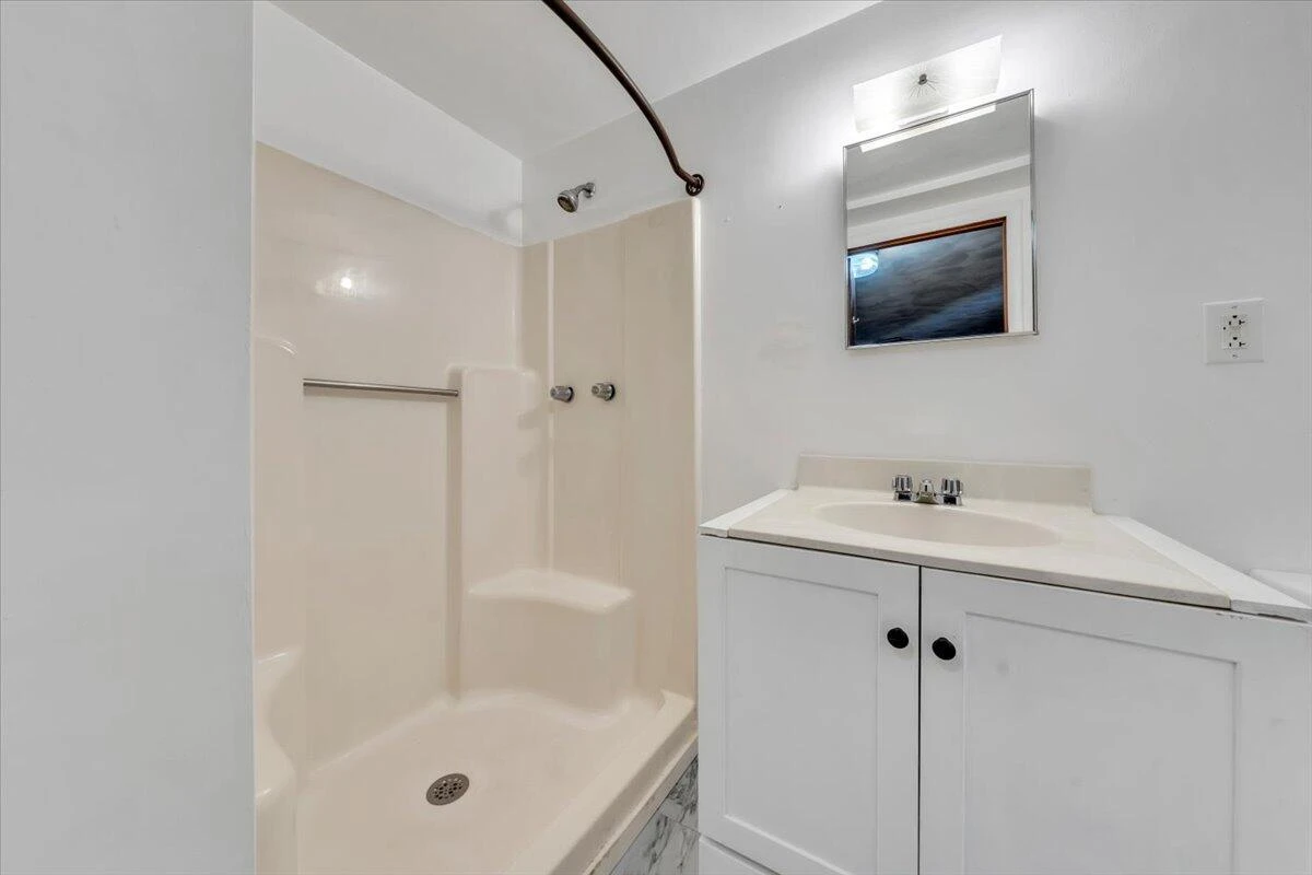 4035 Belford ST - Photo 27