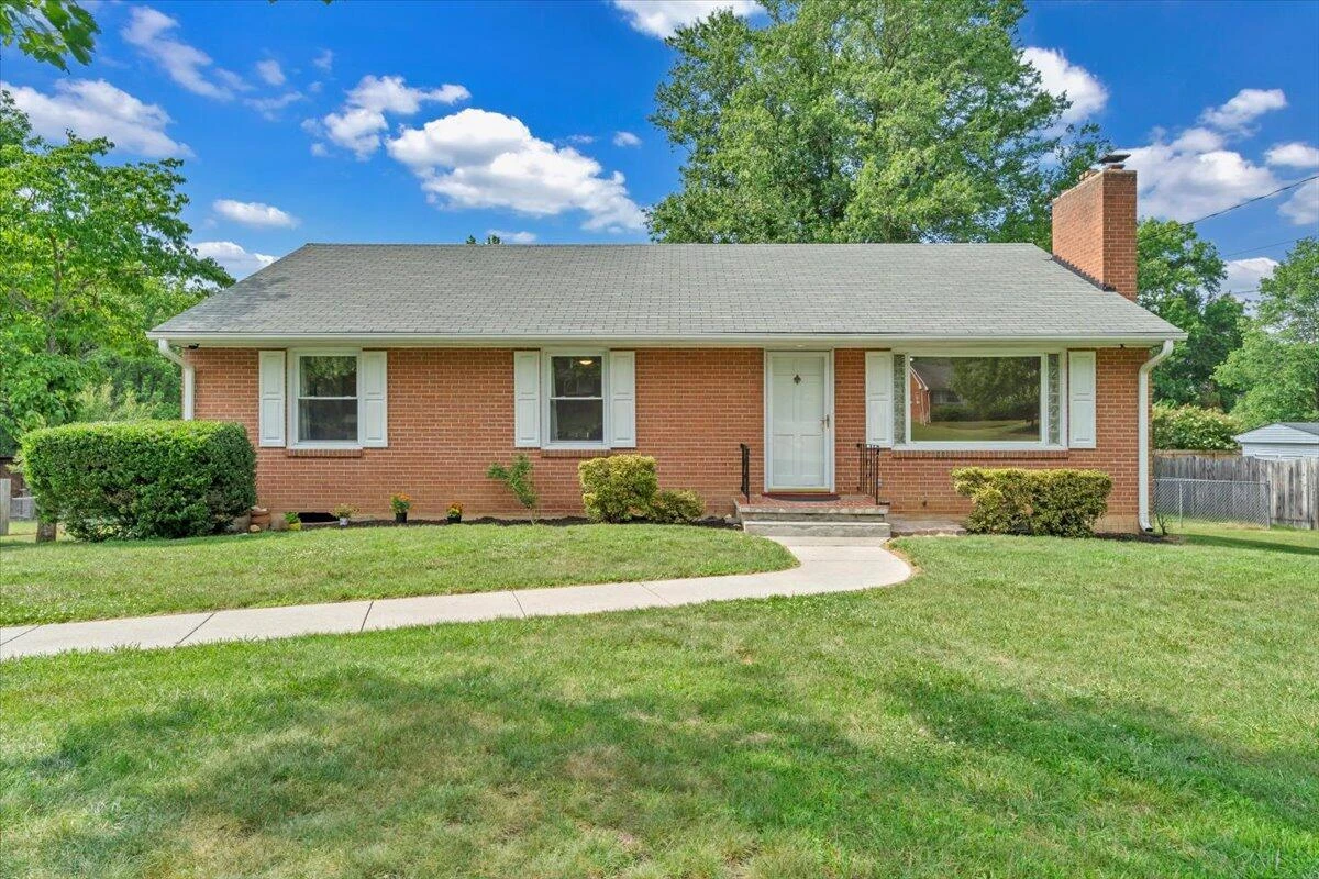 4035 Belford ST - Photo 4