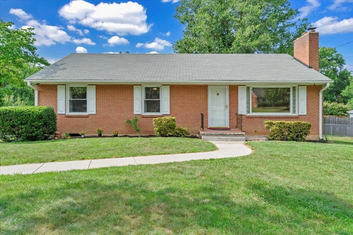 4035 Belford ST - Photo 40