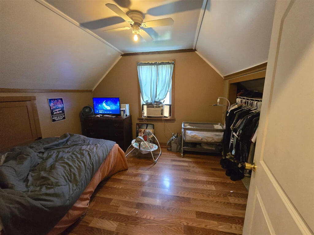 1213 Tazewell AVE - Photo 14