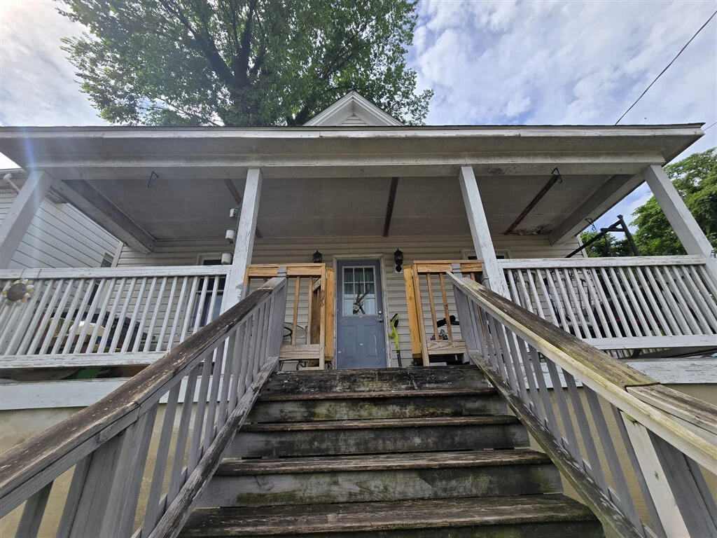 1213 Tazewell AVE - Photo 28