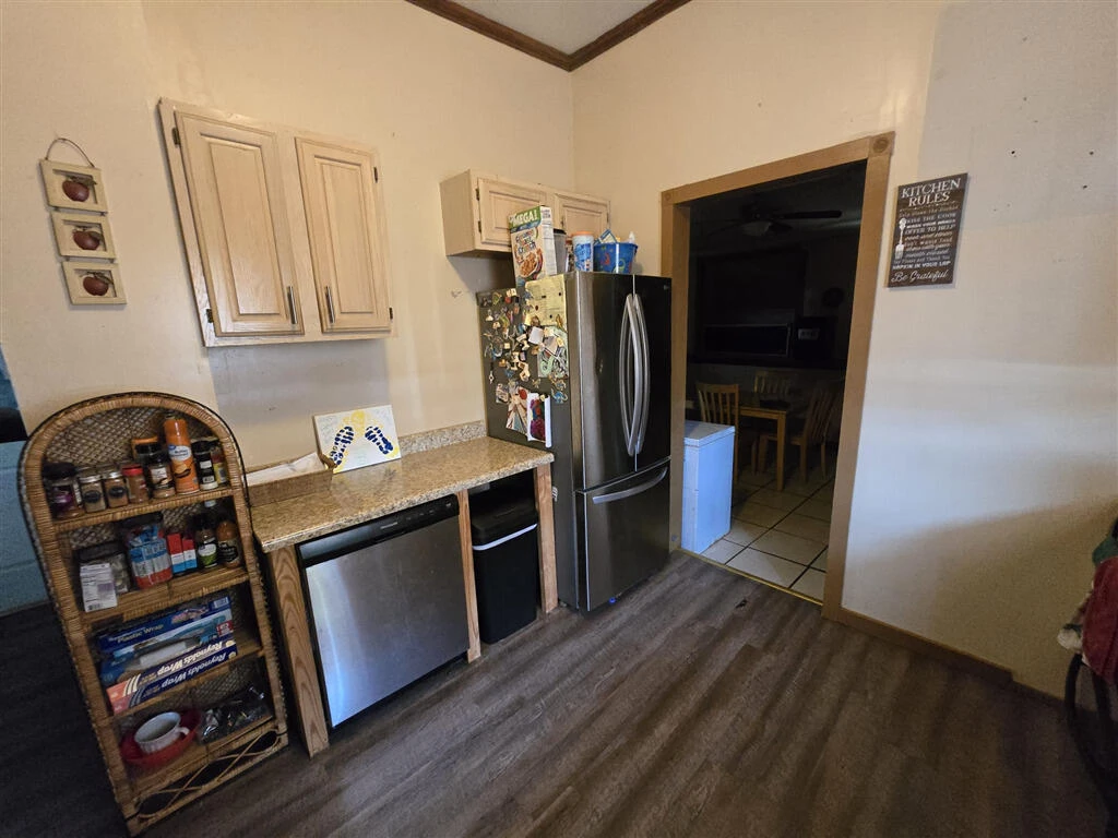 1213 Tazewell AVE - Photo 5