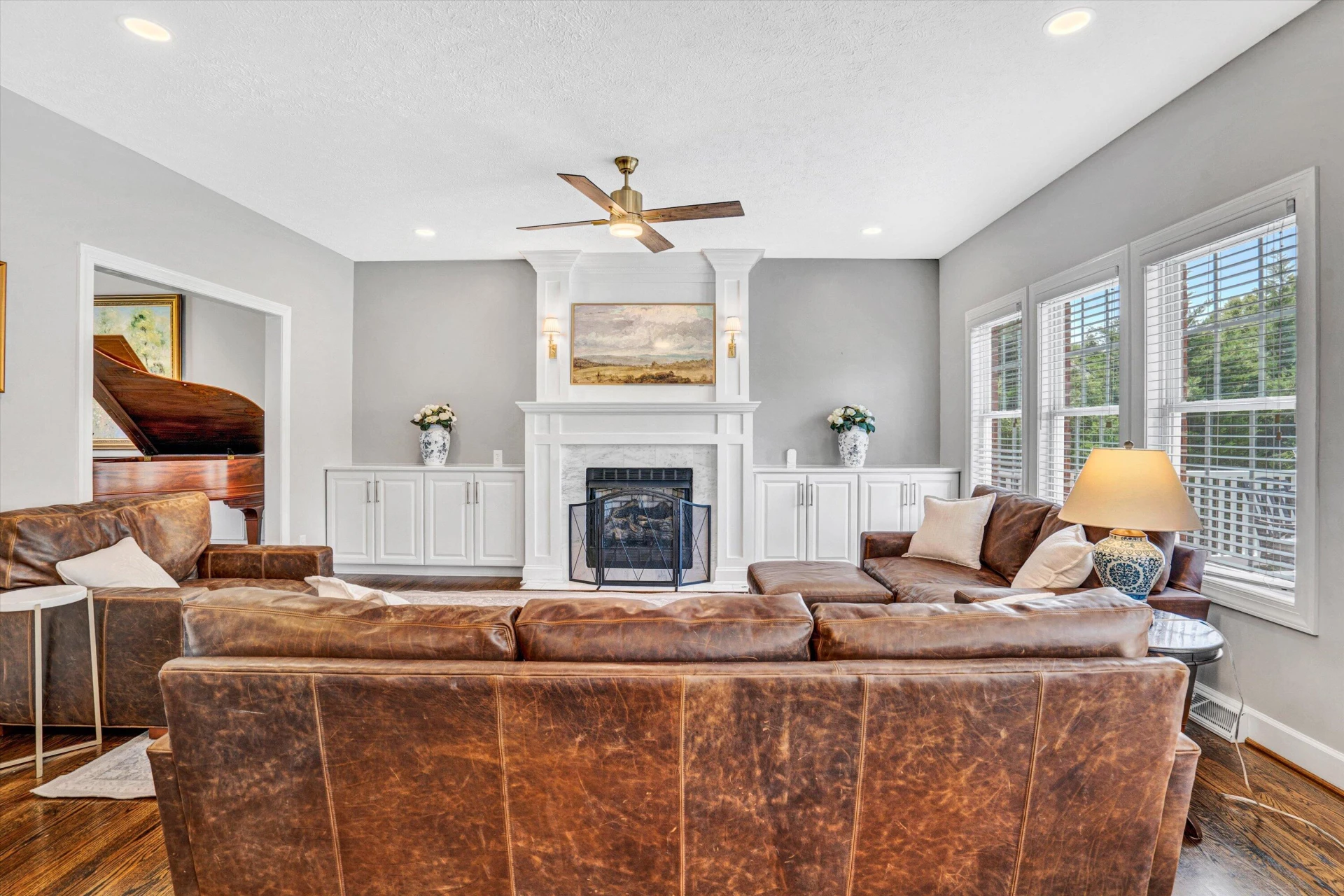 1258 Colby DR - Photo 13