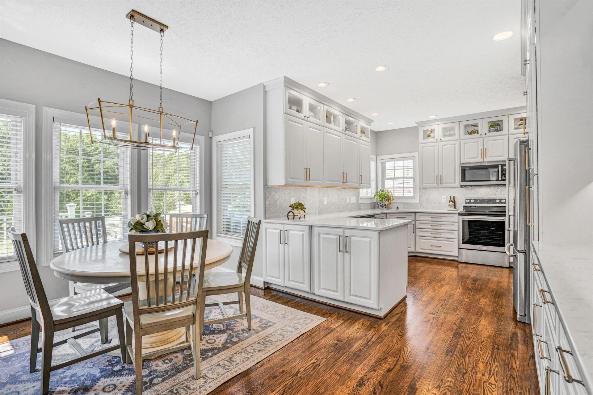 1258 Colby DR - Photo 14