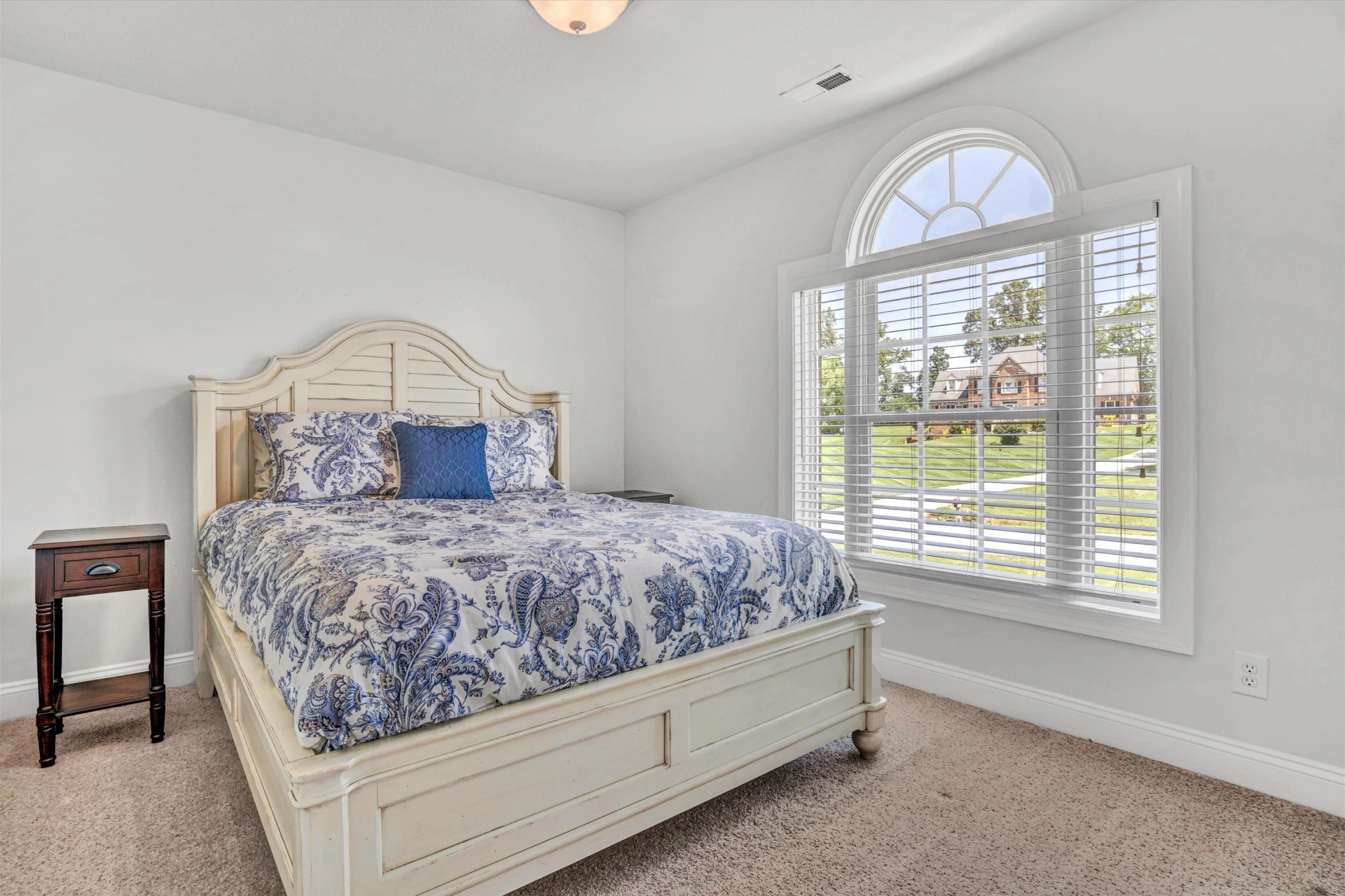1258 Colby DR - Photo 31