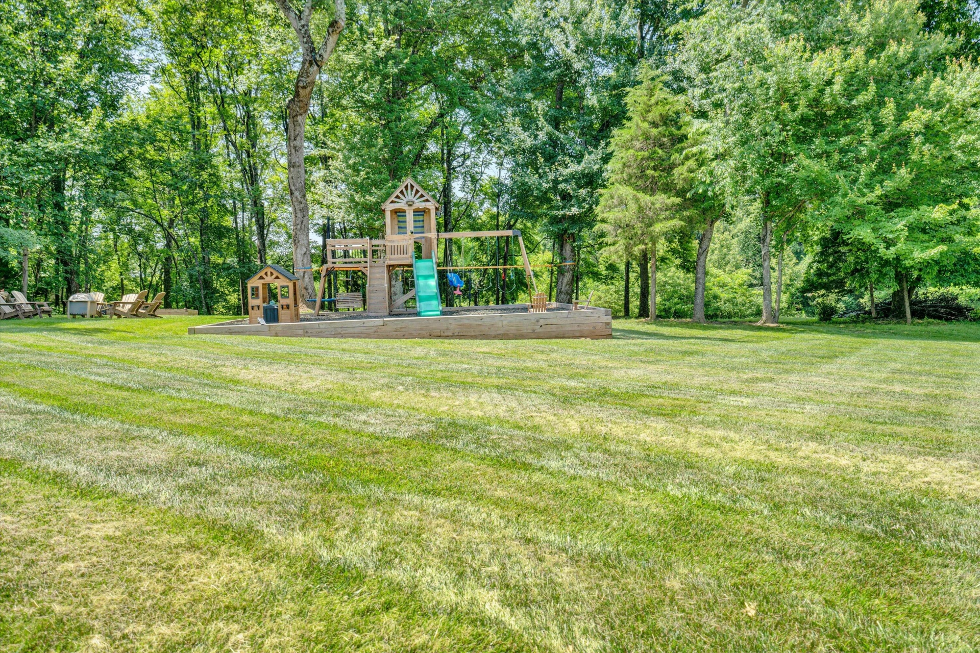 1258 Colby DR - Photo 63