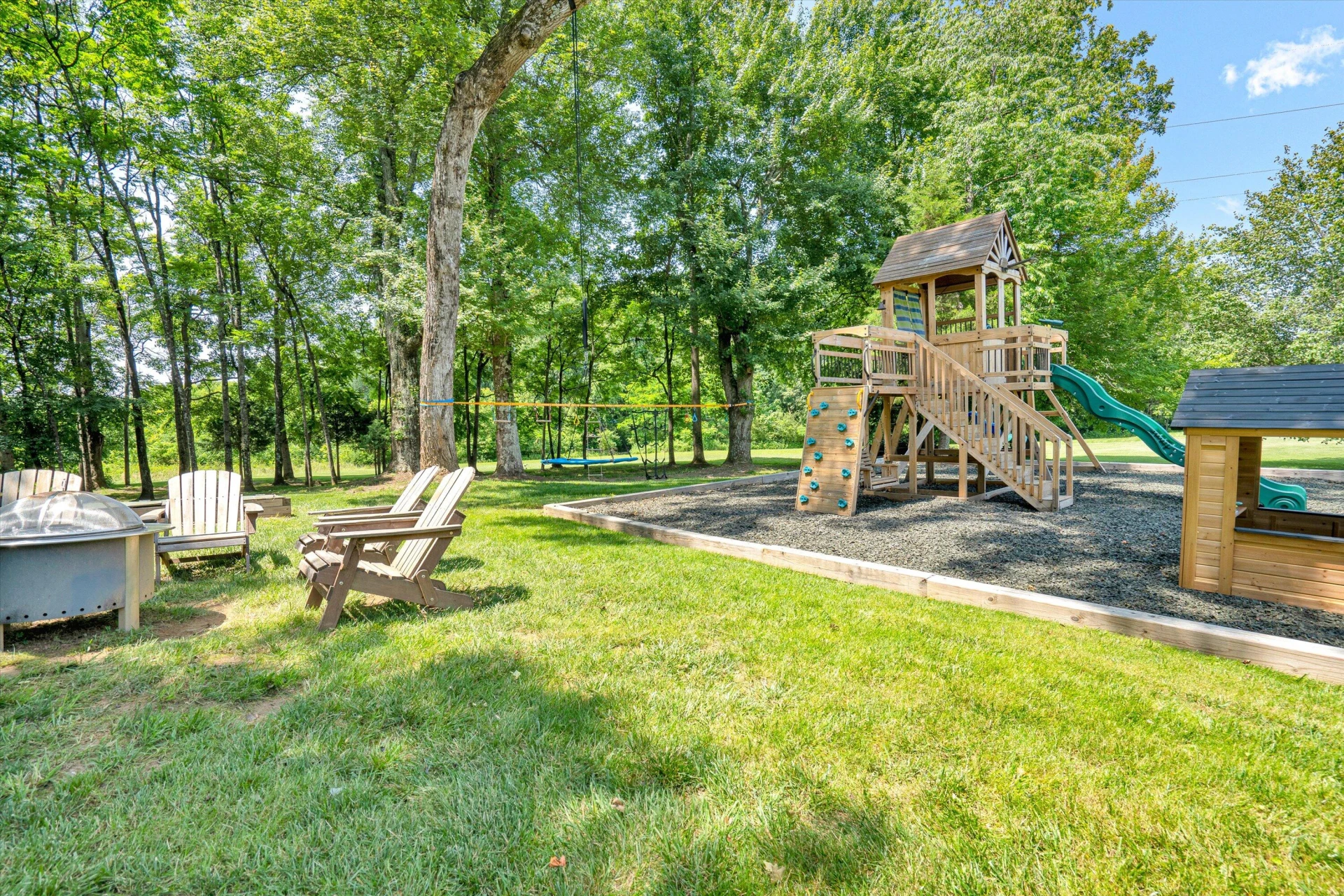 1258 Colby DR - Photo 68