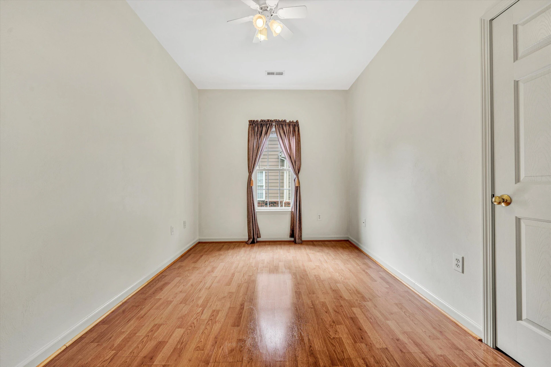 6617 Hartman CT - Photo 10