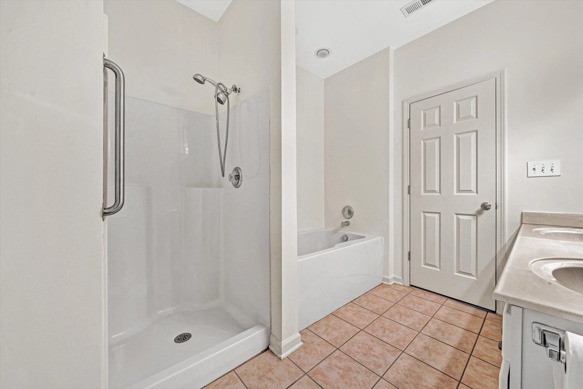 6617 Hartman CT - Photo 17