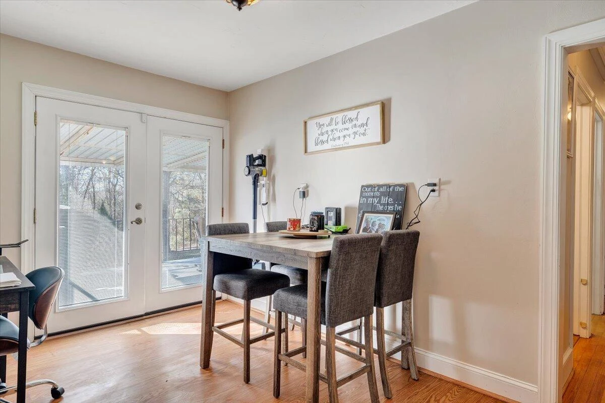 1409 Crooked Oak RD - Photo 14
