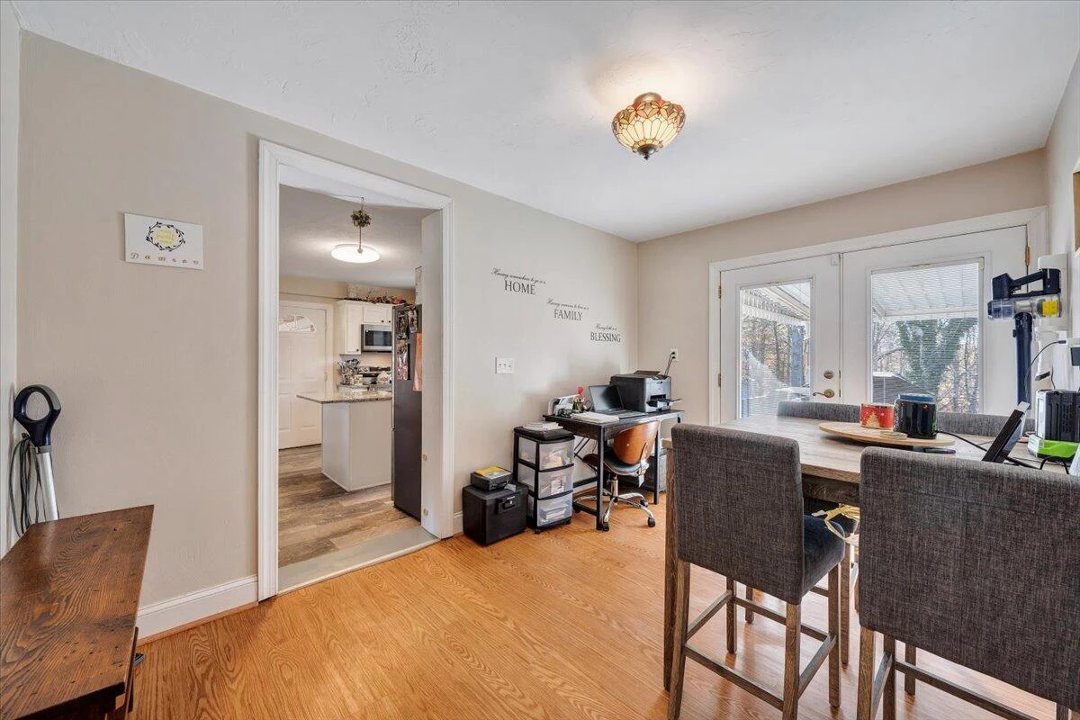 1409 Crooked Oak RD - Photo 15