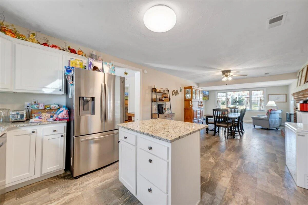 1409 Crooked Oak RD - Photo 21
