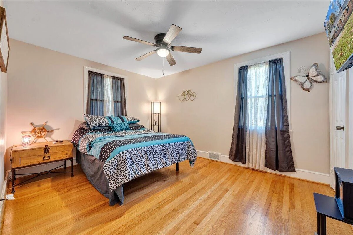 1409 Crooked Oak RD - Photo 31