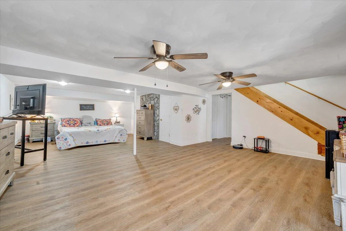 1409 Crooked Oak RD - Photo 37