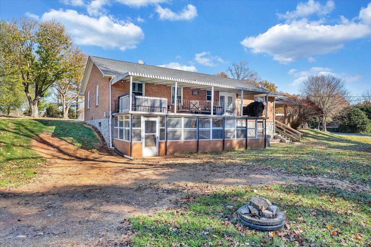 1409 Crooked Oak RD - Photo 63