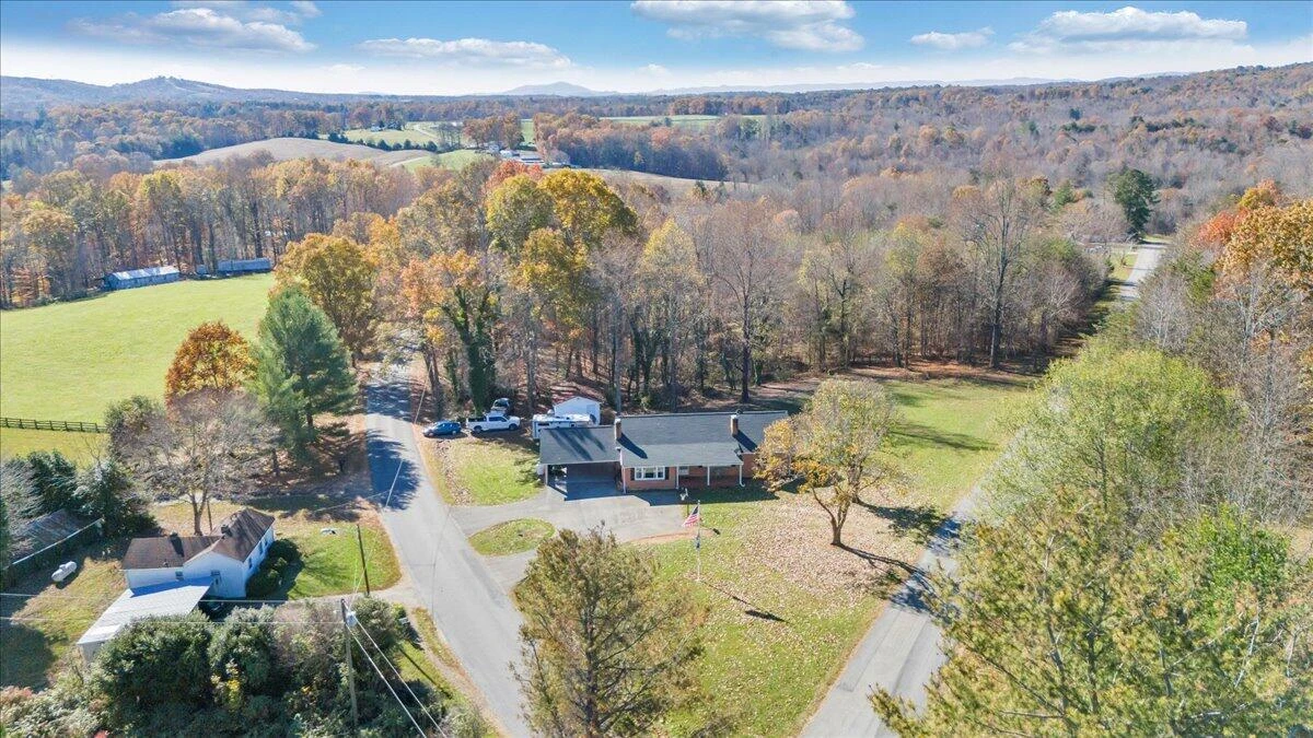 1409 Crooked Oak RD - Photo 77