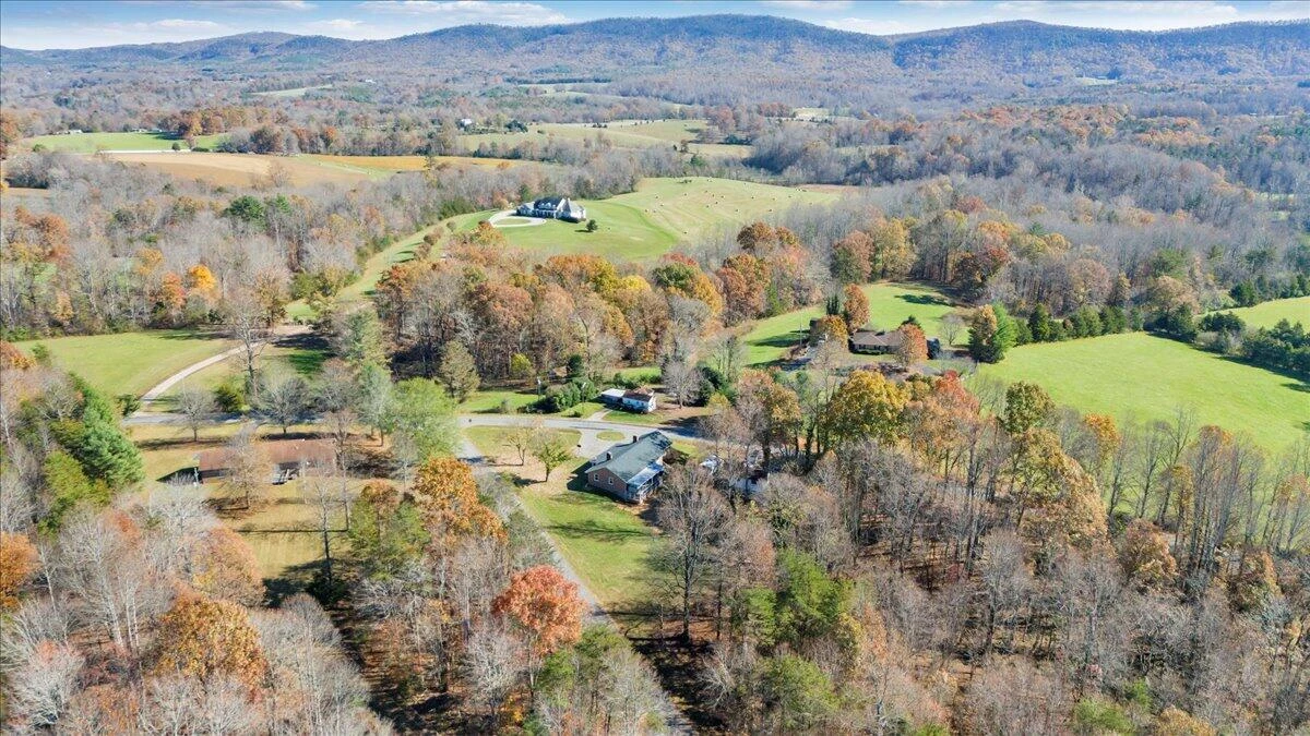 1409 Crooked Oak RD - Photo 89