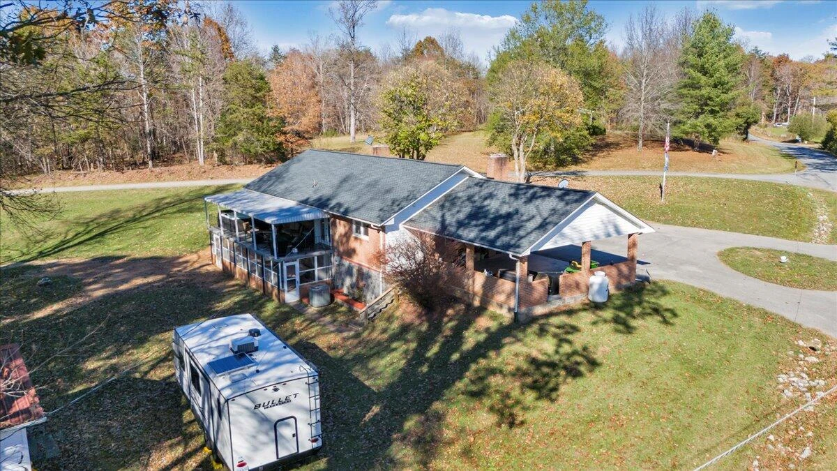 1409 Crooked Oak RD - Photo 94