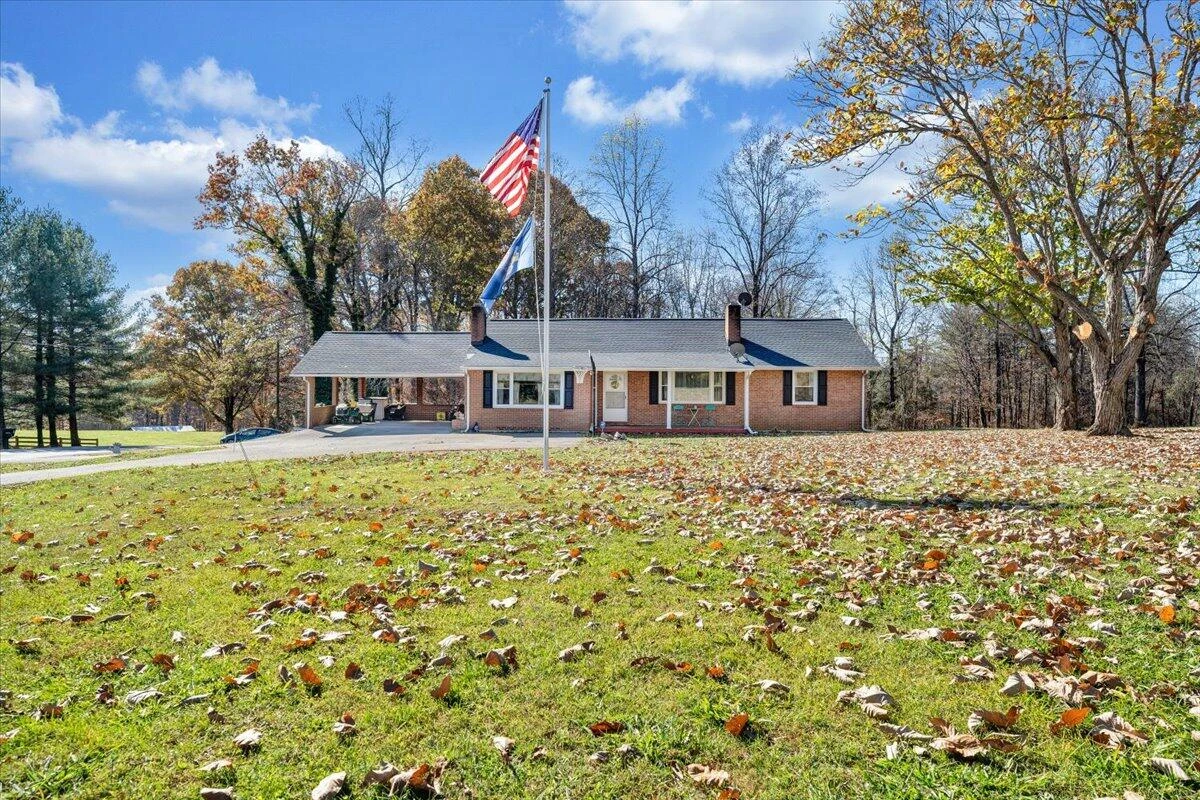 1409 Crooked Oak RD - Photo 95
