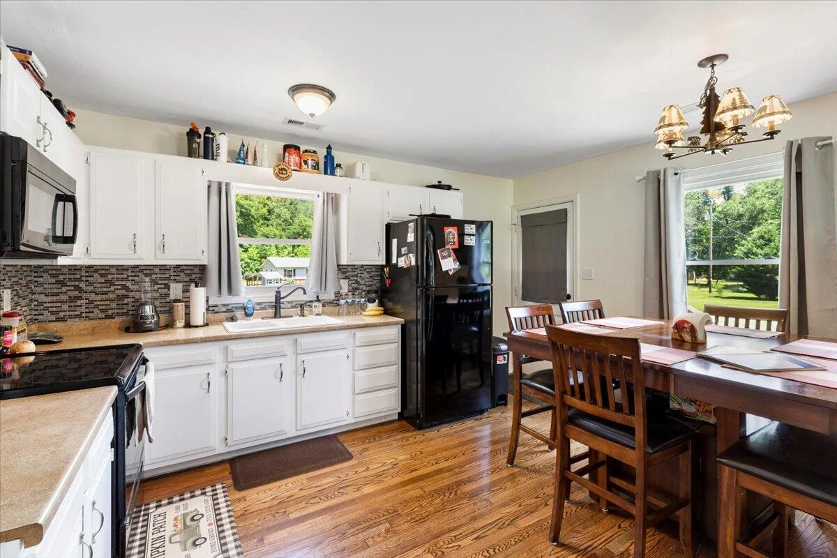 4851 Bradshaw RD - Photo 17