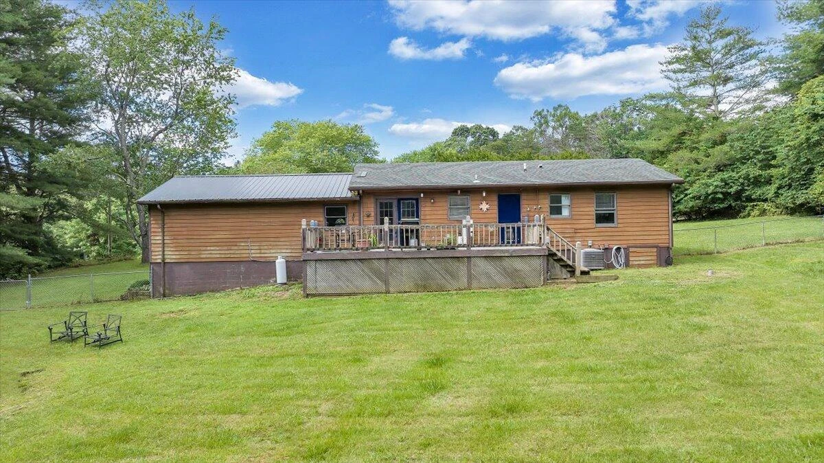 107 Wenwood DR - Photo 23
