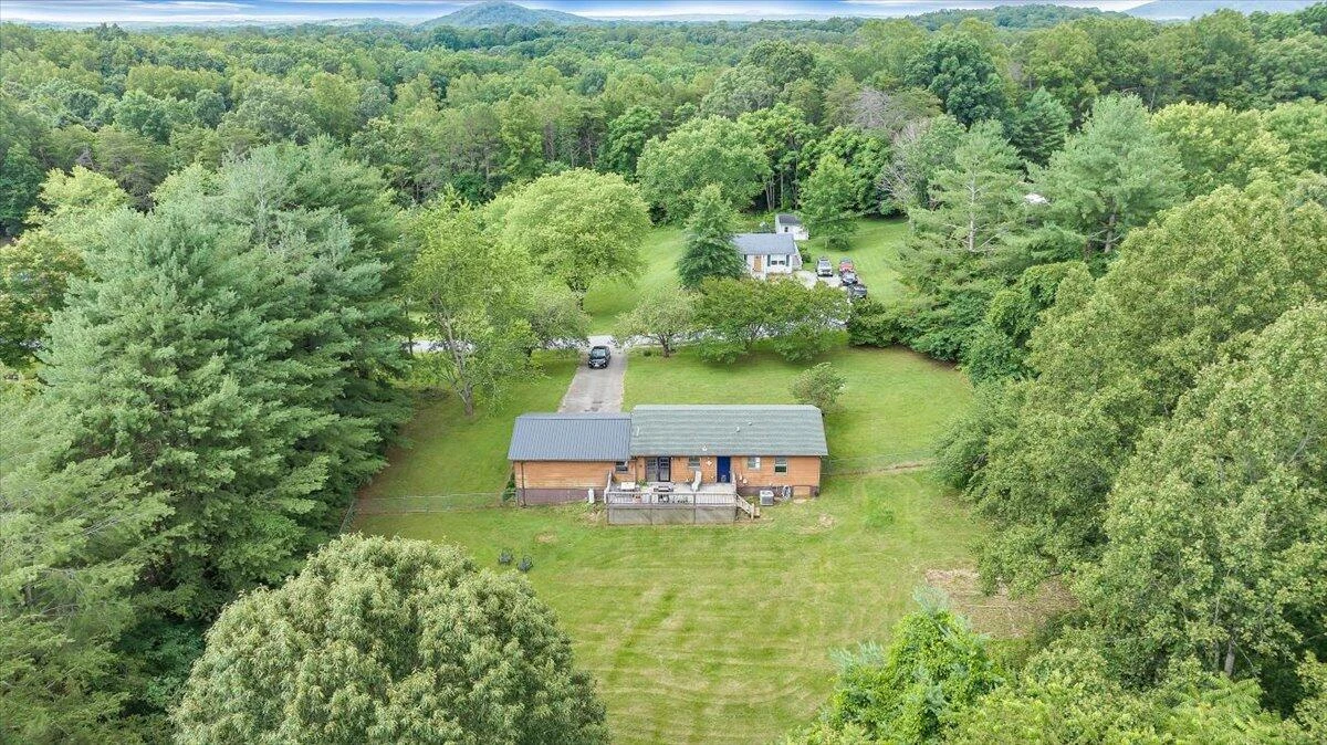 107 Wenwood DR - Photo 26
