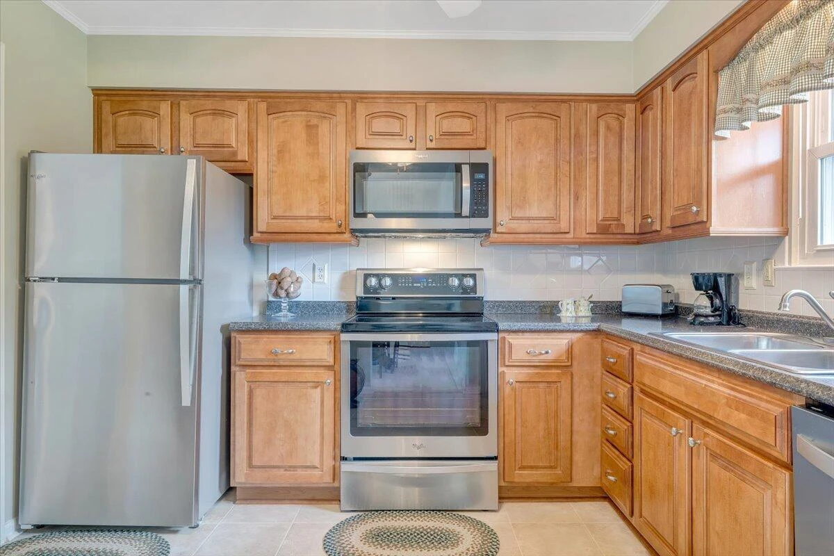 4722 Nelms LN - Photo 15