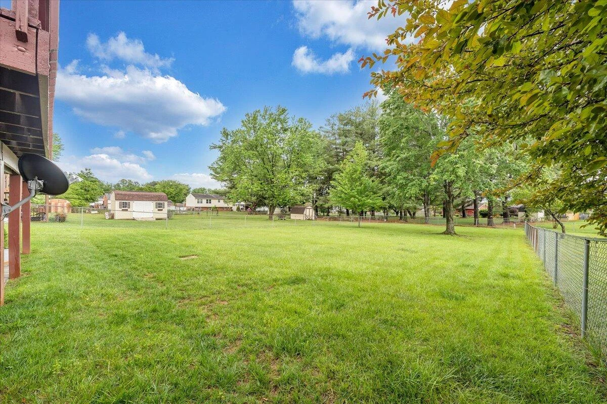 4722 Nelms LN - Photo 32