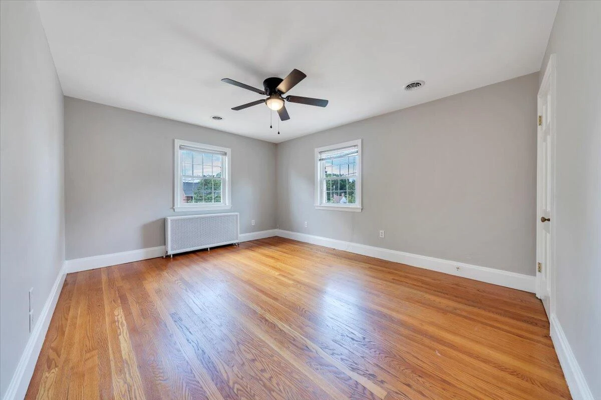 3433 Courtland RD - Photo 26