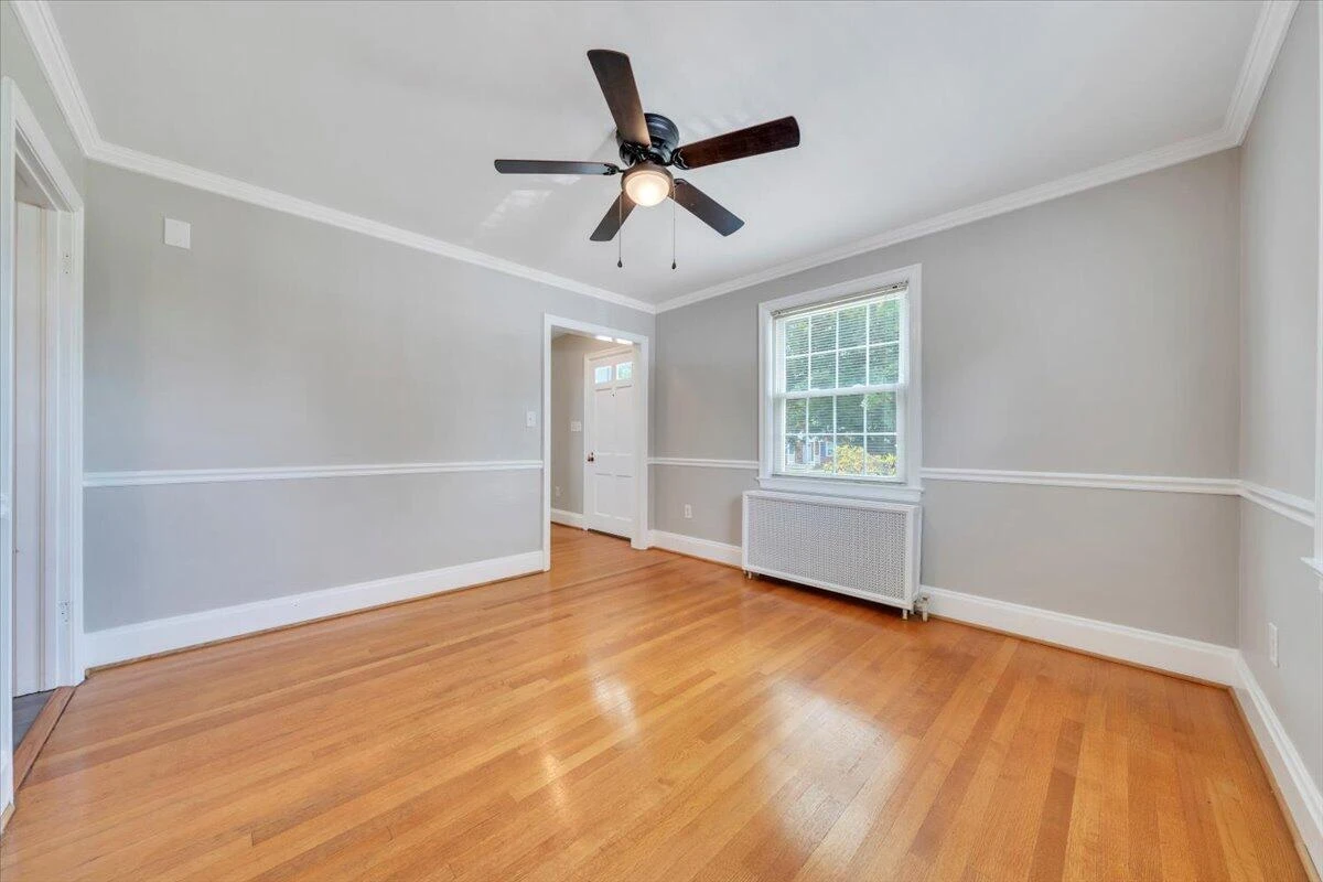 3433 Courtland RD - Photo 13